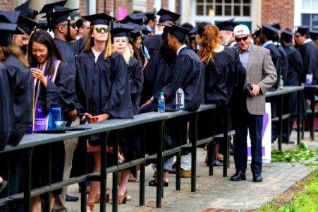 2018 Commencement BW14049 (42644188041)