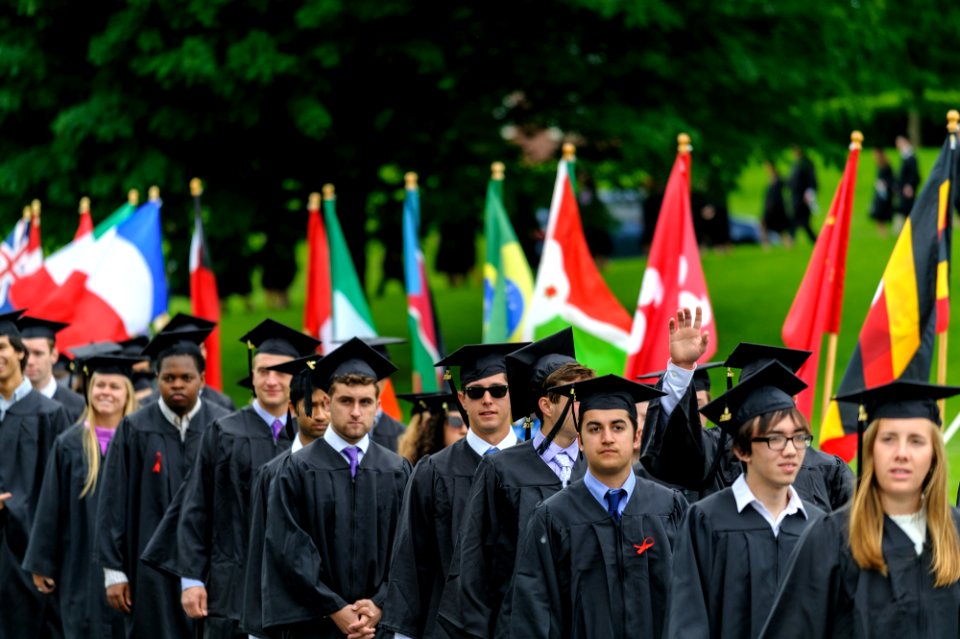 2018 Commencement BW14077 (41925461764)