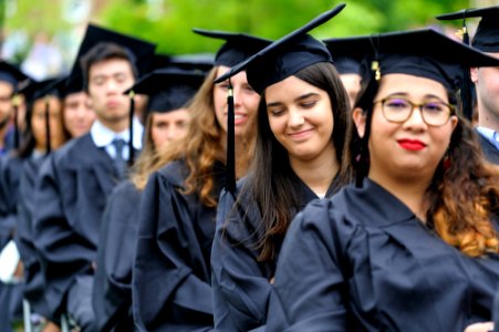2018 Commencement BW14209 (41925457954)