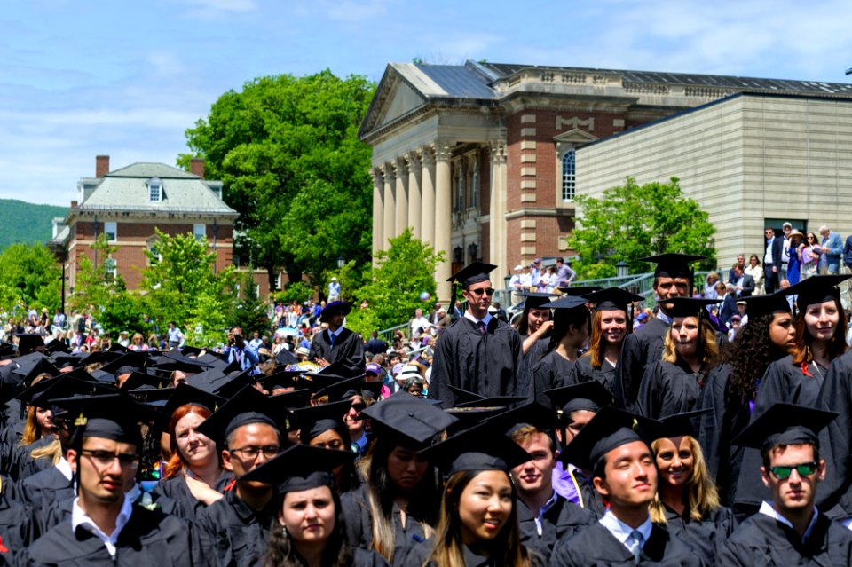 2018 Commencement BW14466 (41925455444)