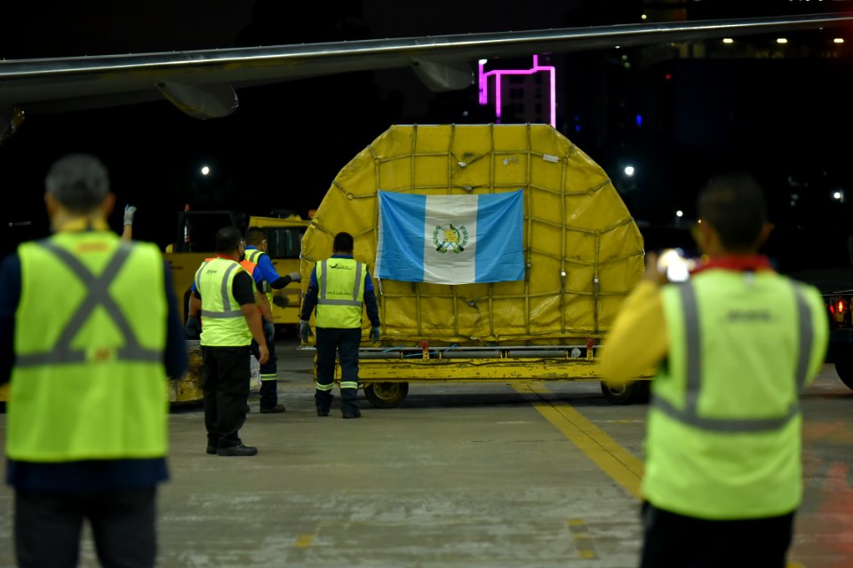 20210805 GG ARRIBO DE VACUNAS PFIZER A GUATEMALA14083 (51359329673)