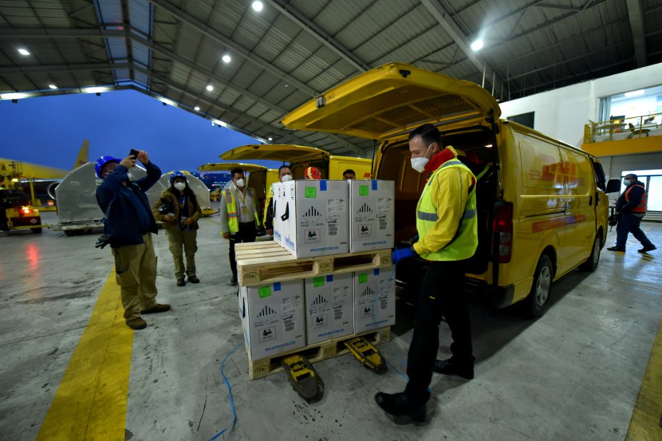 20210805 GG ARRIBO DE VACUNAS PFIZER A GUATEMALA14100 (51359332413)