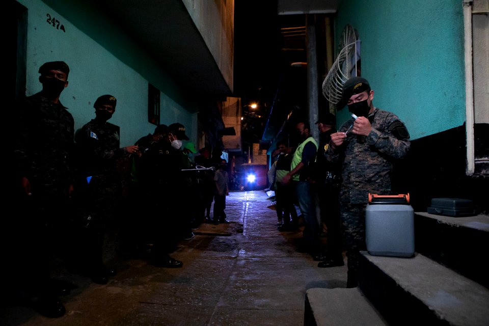 20210912 AI VACUNACION - EL ESFUERZO Z5-35 (51466004492)