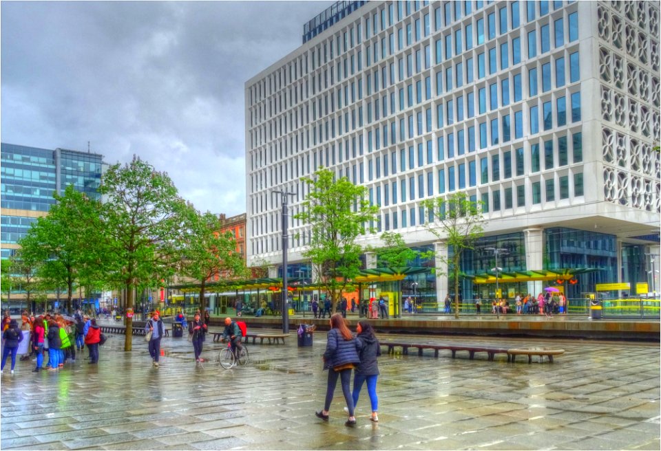 21 St Peter's Square (33978149063)