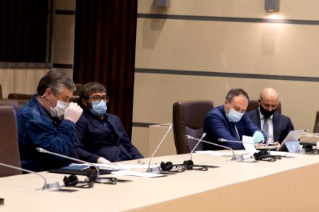 22.04.2020 Sedinta Comisiei Economie, Buget si Finante (49804120798)