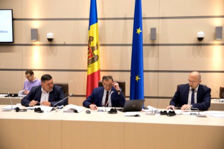 22.04.2020 Sedinta Comisiei Economie, Buget si Finante (49804121013)