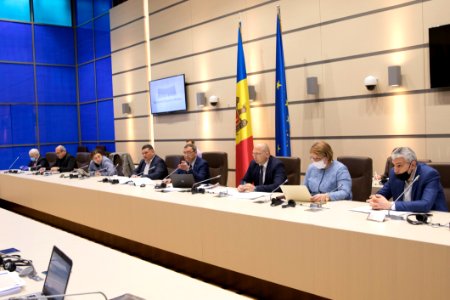 22.04.2020 Sedinta Comisiei Economie, Buget si Finante (49804674416)
