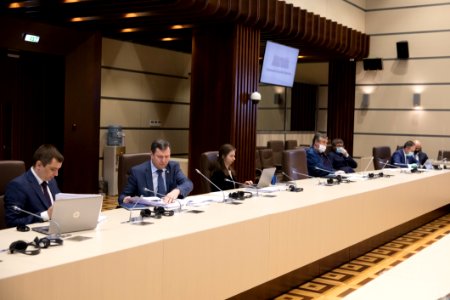 22.04.2020 Sedinta Comisiei Economie, Buget si Finante (49804981962)