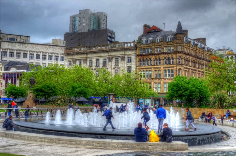 23 Piccadilly Gardens (34767641046)