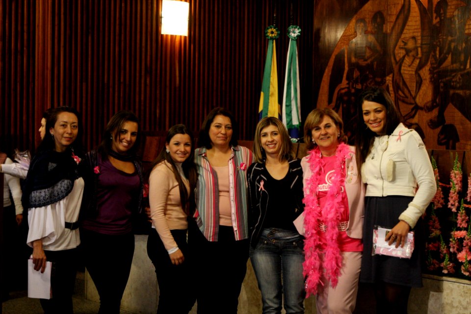 26 10 - Outubro Rosa (6283643540)