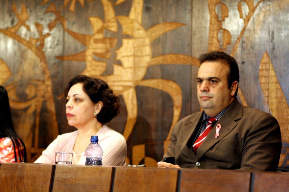 26 10 - Outubro Rosa (6283396390)