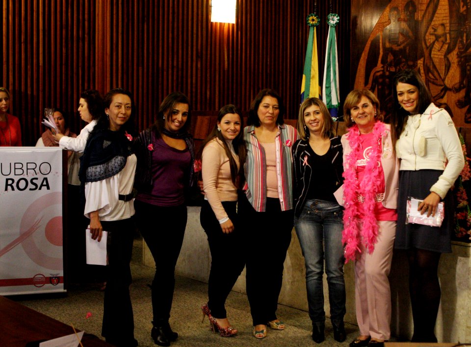 26 10 - Outubro Rosa (6283644592)