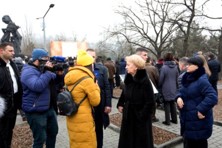 27.01.2020 Comemorarea victimelor Holocaustului (49448944701)