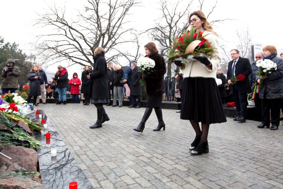 27.01.2020 Comemorarea victimelor Holocaustului (49448471063)