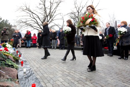 27.01.2020 Comemorarea victimelor Holocaustului (49448471063)