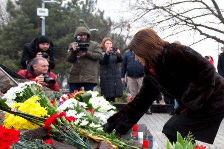 27.01.2020 Comemorarea victimelor Holocaustului (49448945156)