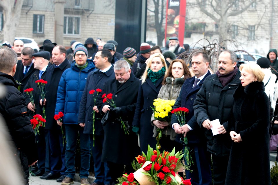 27.01.2020 Comemorarea victimelor Holocaustului (49449175992)