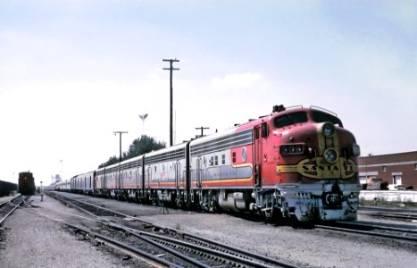 3 More Red Warbonnets and Their Trains (30967629473) photo