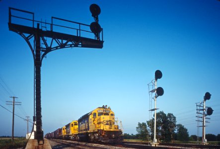 5 of Roger Puta's Santa Fe Signals (28572685932)