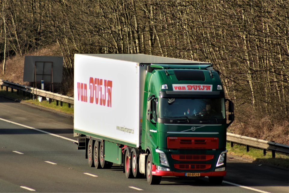 75-365 Van Duijn (51043180878)