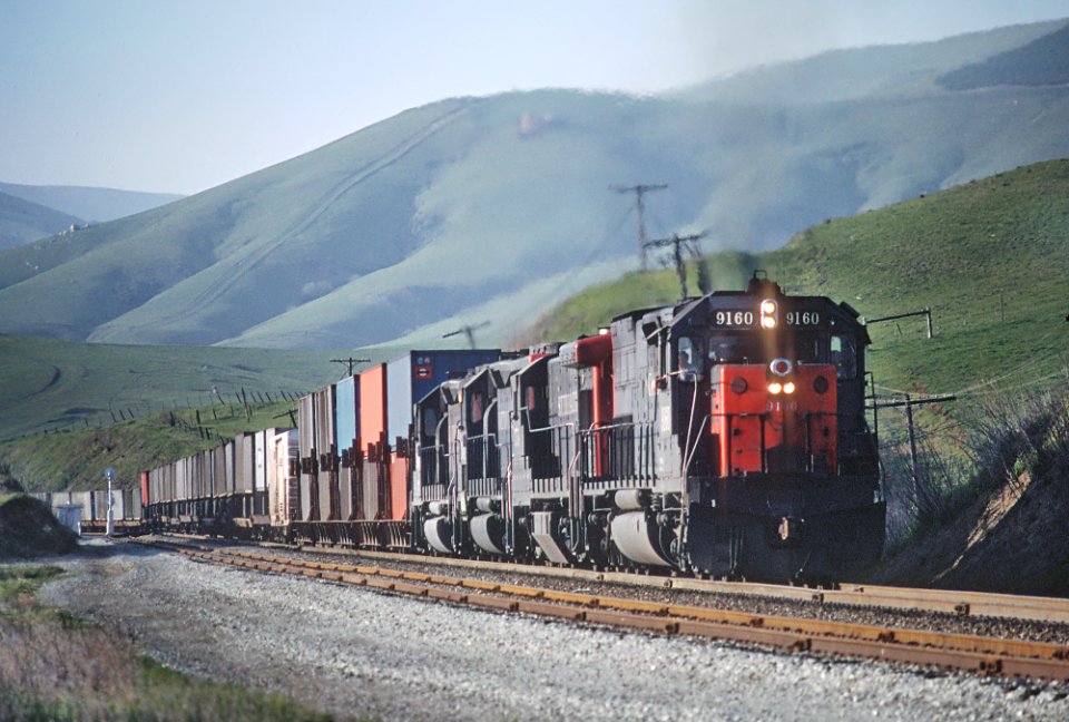 A Freight Climbing the Cuesta Hills above San Luis Obispo, 1985 -- 5 Photos (30964038101)