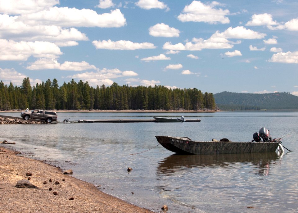 8885 boat dock wickiup sall odfw (20686460040)