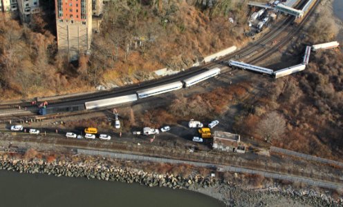 Aerial view of 2012 Bronx accident (11170803535)