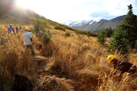 Alaska Trail Stewards trail work (34548974381)
