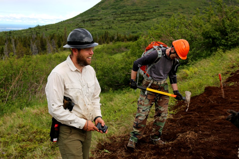 Alaska RTCA working with Chugach State Park. (33836497434)