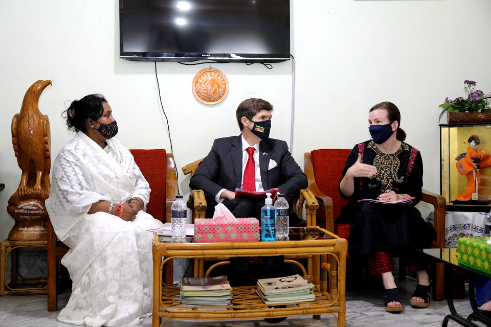 Ambassador Earl Miller met with Narayanganj City Corporation Mayor. (51598862309)