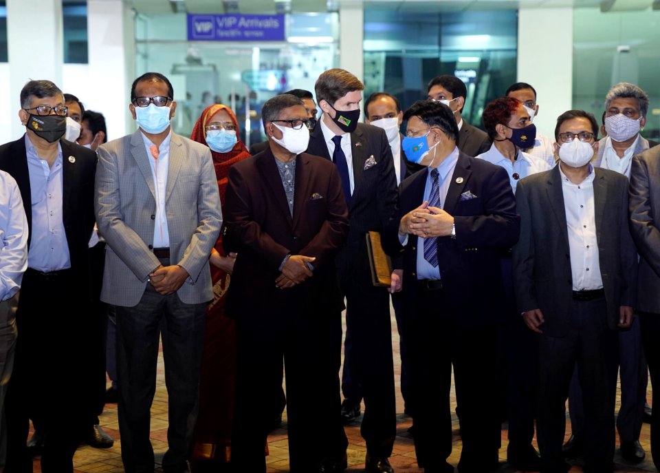 Ambassador Earl R. Miller welcomed the arrival of 2.5 million doses of Moderna vaccine donated to Bangladesh by the United States (51291122631)