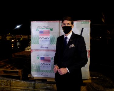 Ambassador Earl R. Miller welcomed the arrival of 2.5 million doses of Moderna vaccine donated to Bangladesh by the United States (51292129765)