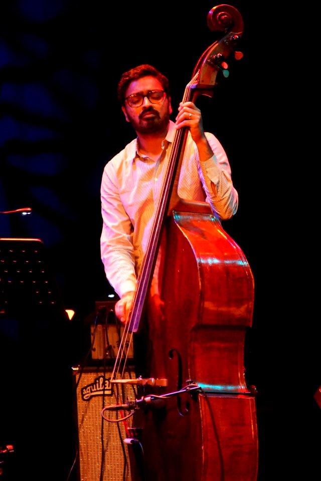 Ambrose Akinmusire Quartet - LV 11 november 2017 -Harish Raghavan (26581227509)
