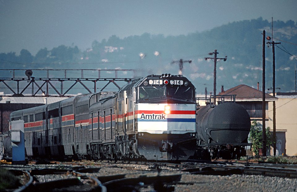 AMKT 314 with the San Francisco Zephyr passing through Emeryville, CA in November 1980 (31071842261)