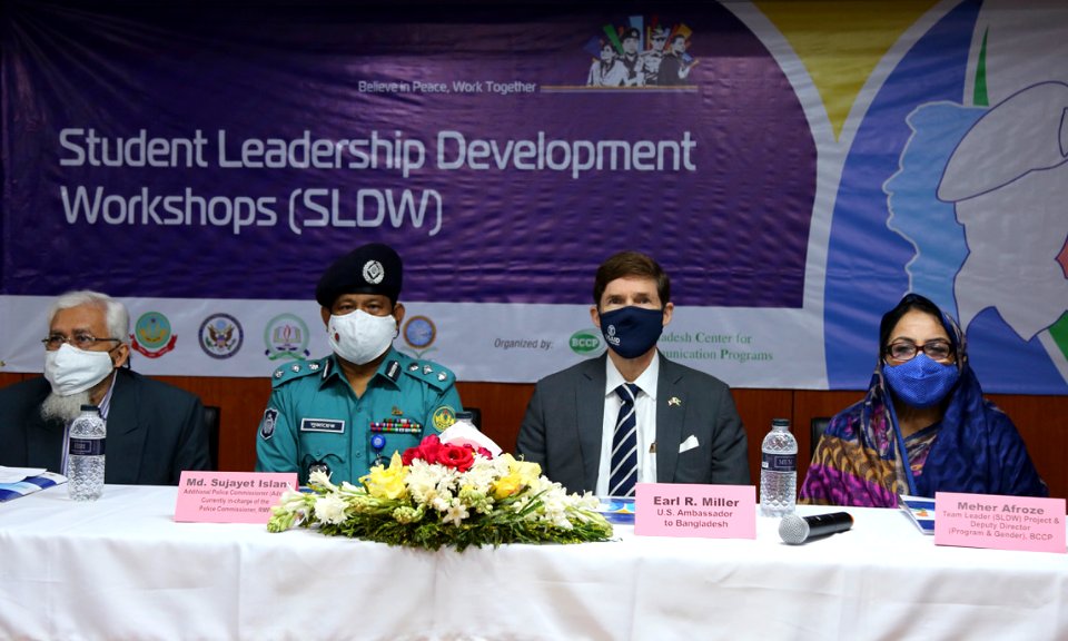 Ambassador Miller Visits Rajshahi (51058303577)
