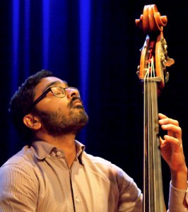 Ambrose Akinmusire Quintet 1 november 2012 BIM Amsterdam - Harish Raghavan (50962552531)