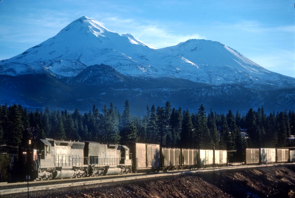 An SP Freight at Andesite Siding, CA With a Glint -- 3 Photos (33101800402)
