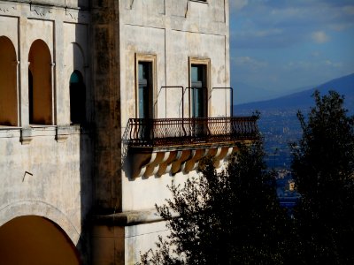 Angular balcony of Gabriele D'Annunzio - Carthusian monastery and museum of San Martino in Naples (26315987418)