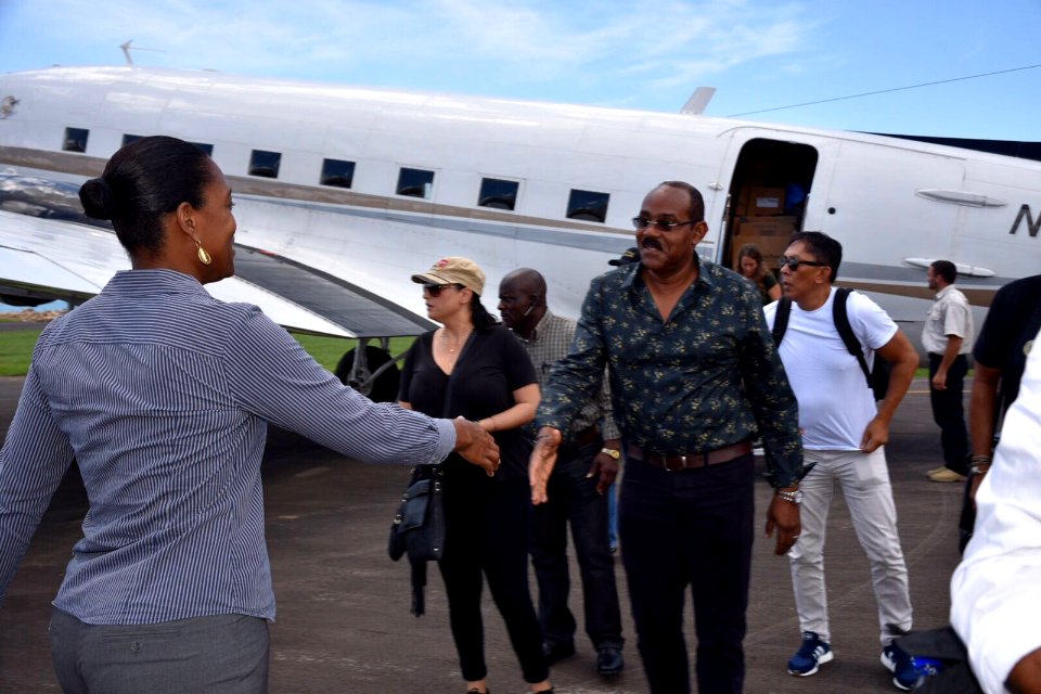 Antigua's Prime Minister visits Dominica (Oct 1, 2017) (36723838844)
