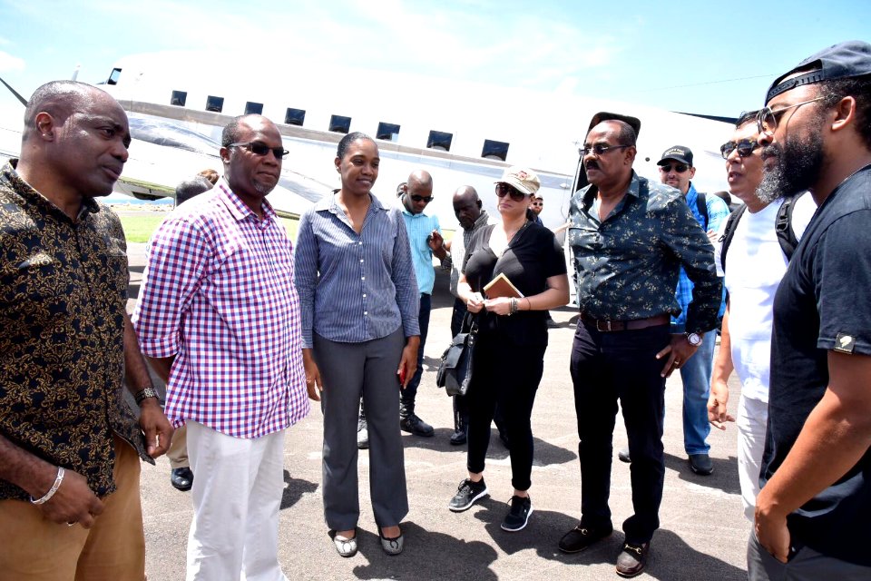 Antigua's Prime Minister visits Dominica (Oct 1, 2017) (37433224801)