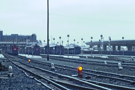 Around Southern Pacific's San Francisco Terminal in March 1985 -- 9 Photos (30878854271)
