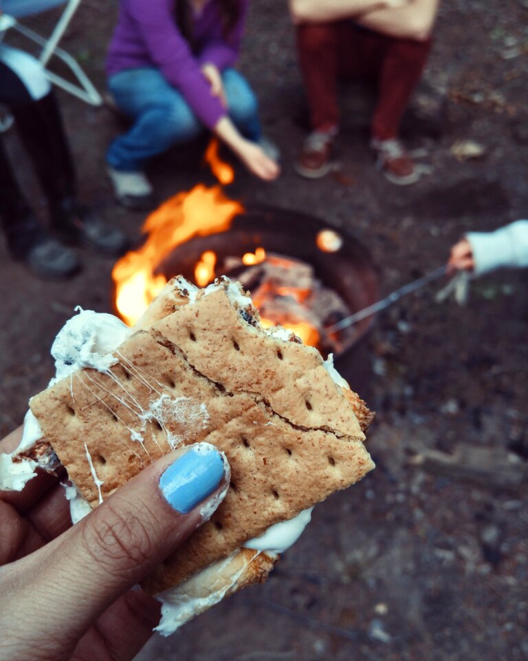 Fire cooking outdoor