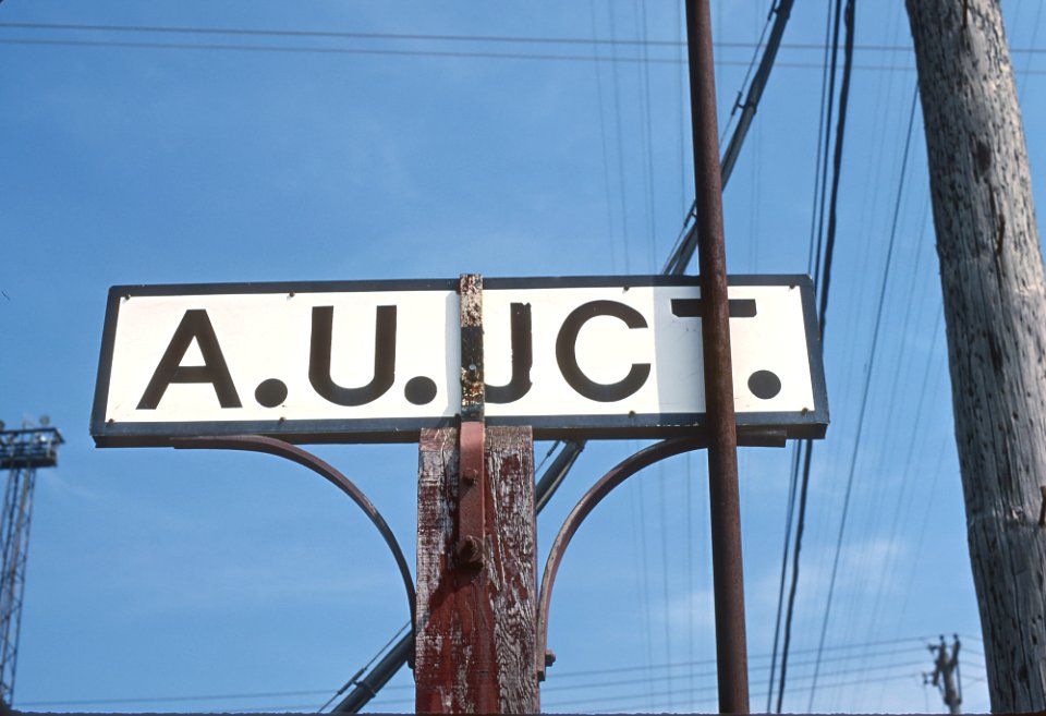 AT&SF A.U. JCT, Chanute, KS in August 1983 (31308452201)