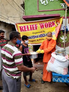 Baranagar Mission- Amphan Cyclone Relief Services(3)
