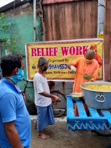 Baranagar Mission- Amphan Cyclone Relief Services(6)