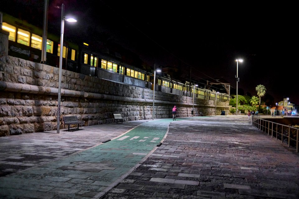 Beautiful by Night 02 (51615893903)