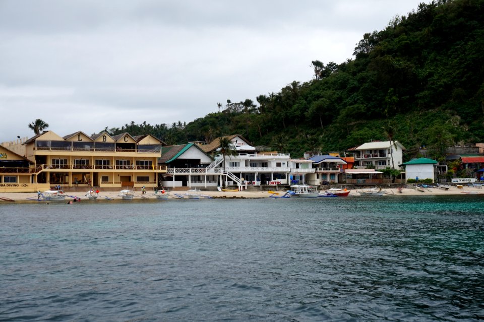 Big La Laguna Beach, Puerto Galera (33635029683)
