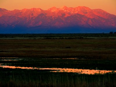 Blanca Peak Alpenglow (38109998236) photo