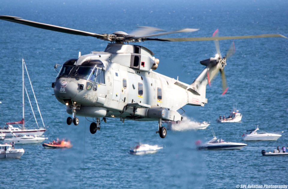 Bournemouth Air Festival 2011 - AugustaWestland EH-101 Merlin HM1 - Royal Navy - ZH838 (19499746264)