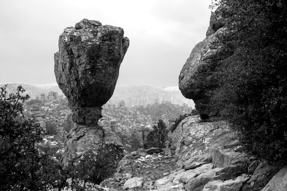 Boulders and Overlook (8669180195)